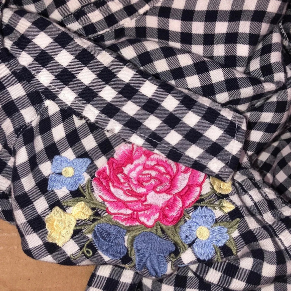 COMO VINTAGE large gingham floral flannel top - Picture 11 of 13